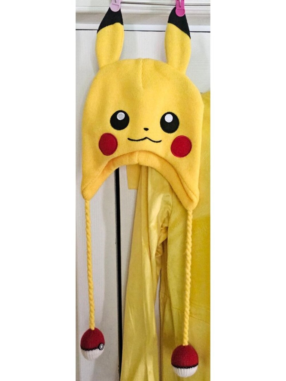 Pokemon Pikachu Costume Kids 10-12 Beanie Hat Trick or Treat Bag Tail Halloween - Picture 2 of 8